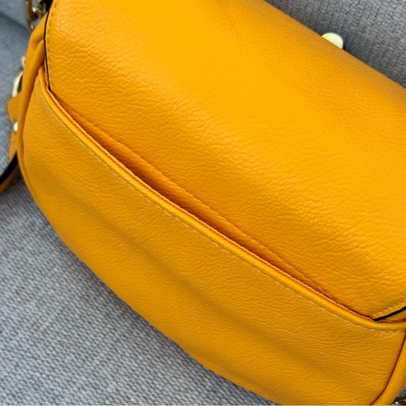 NEW Merona golden yellow small purse adjustable strap - Picture 4 of 5